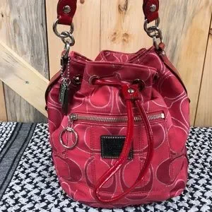 【BOLSAC】poppy bucket bag _ cherry BOLSAC】poppy bucket bag _ cherry Designer fashion, Seoul